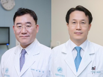 정종우(왼쪽)와 박홍주 교수