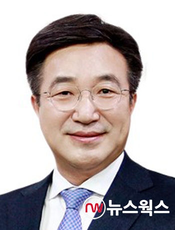 윤호중 국회의원(더불어민주당 사무총장, 구리시 3선).