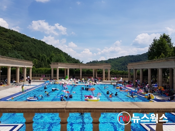 경기미래교육양평캠퍼스 야외수영장 모습(사진=경기도)