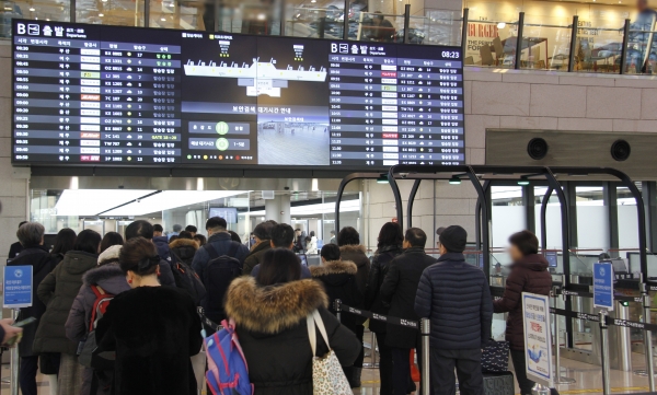 김포공항에서 출발을 위해 대기 중인 모습(사진=손진석 기자)