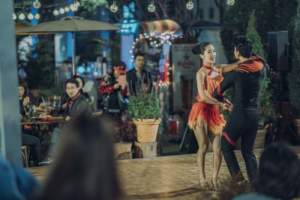 르 메르디앙 서울 '옥토버페스트 인 쿠바'에서는 열정적인 바차타 댄스 공연이 진행된다. (사진제공=르 메르디앙 서울)