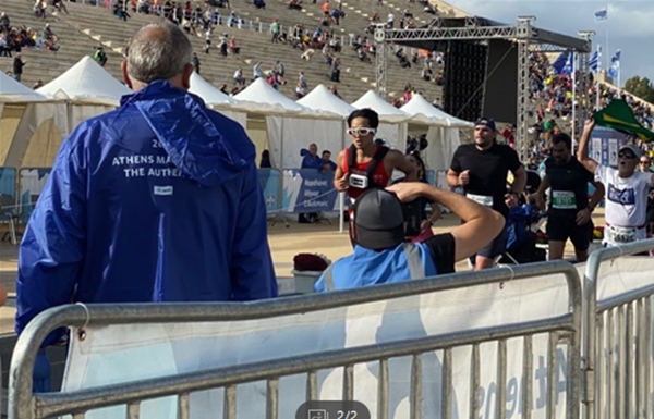 2019 그리스 아테네 국제마라톤 대회에서 한동호 선수가 4시간 27분 38초 만에 피니시라인을 통과했다. 