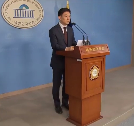 총선 불출마를 선언한 자유한국당 김세연 의원.(사진=YTN 뉴스 캡처)