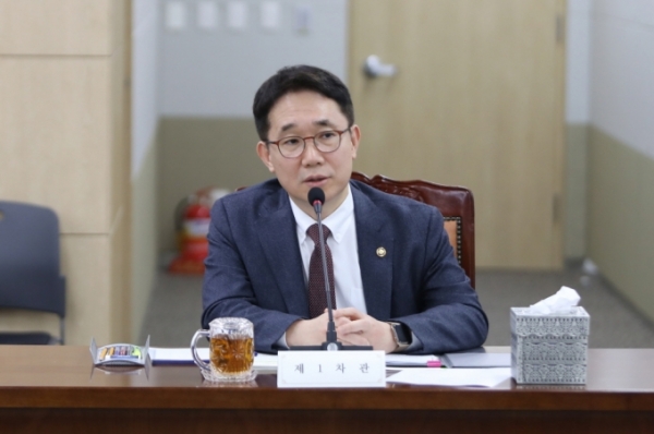 지난해 12월 23일 도시문제 정책 협의회에서 발언하고 있는 박선호 국토부 제1차관. (사진=국토교통부)