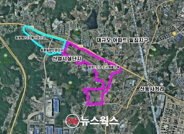 음봉 대규모 아파트 밀집지구 앞에 계획된 산업시설단지 구역(붉은 선 안)도 (자료제공=박경귀 제공)