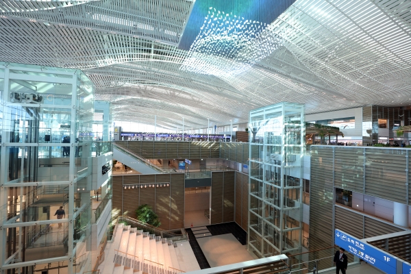 ‘최고 터미널상’을 받은 인천공항 제2여객터미널 전경(사진제공=인천국제공항공사)