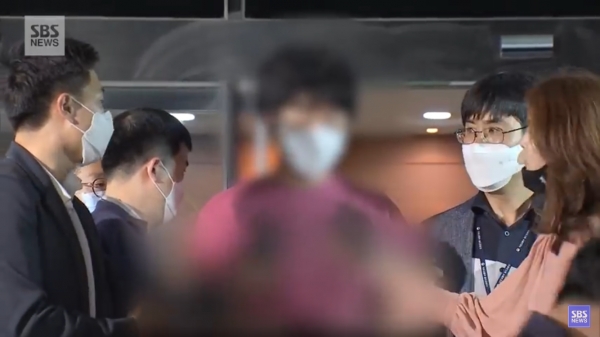 '서울역 묻지마 폭행' 피의자에 대한 구속 영장이 4일 기각됐다. (사진=SBS뉴스 캡처)