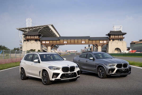 BMW 코리아가 초고성능 모델 '뉴 X5 M' 및 '뉴 X6 M'을 22일 국내 출시했다.(사진자료=BMW 코리아)