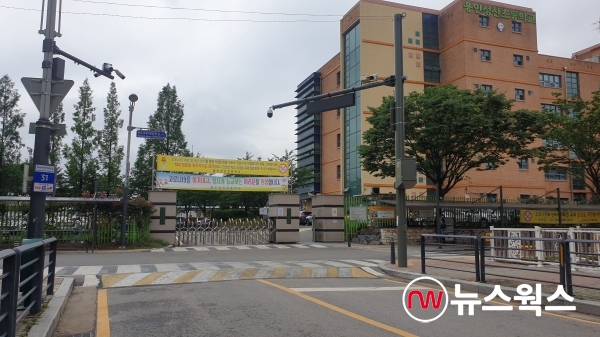 처인구가 성산초등학교 앞에 CCTV를 설치한 모습(사진제공=용인시)