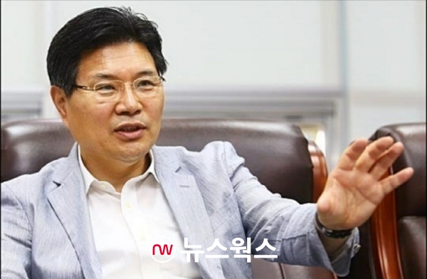 홍문종 친박신당 대표