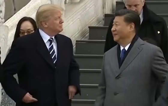 도널드 트럼프 미국 대통령(왼쪽)과 시진핑 중국 국가 주석. (사진=TIME 유튜브)<br>