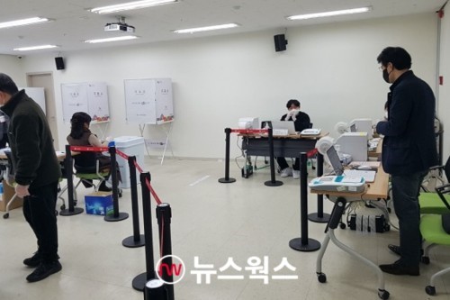 용인 기흥구 동백3동 투표소에서 사전투표가 진행되고 있다.(사진=뉴스웍스 DB)