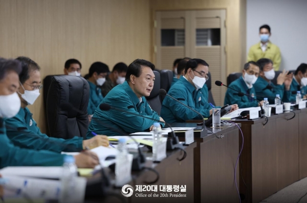 윤석열 대통령이 22일 국가위기관리센터에서 을지 국가안전보장회의(NSC)를 주재하고 있다. (사진제공=대통령실)