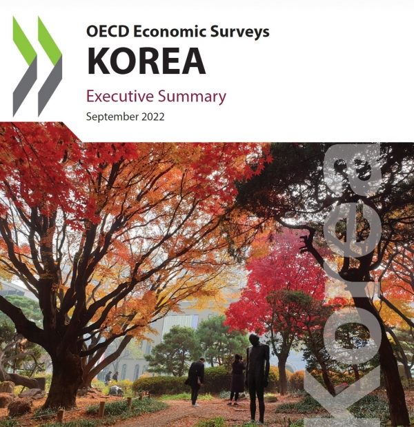 OECD '2022년 한국경제 보고서' 표지 (자료=OECD 홈페이지 캡처)