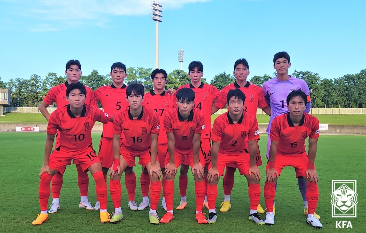 일본 U-18 대표팀과의 SBS컵 1차전에 선발 출전한 한국 U-18 대표팀 11명의 모습. (사진=대한축구협회 홈페이지 캡처)