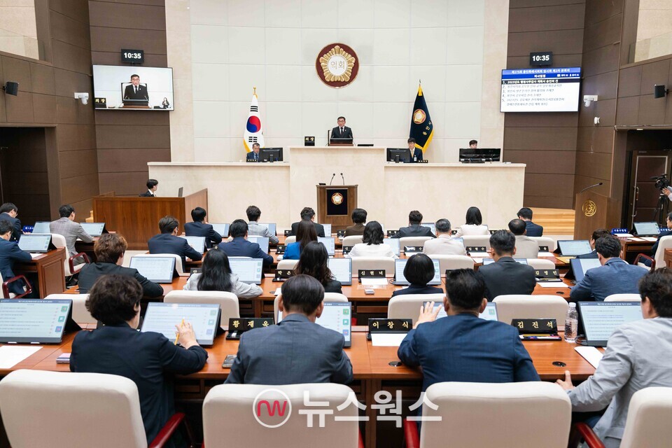 용인시의회 제275회 임시회 제2차 본회의 개최 모습(사진제공=용인시의회)