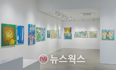 '제9회 봄(Seeing&Spring) 프로젝트' 전시회 전경. (사진제공=국민카드)