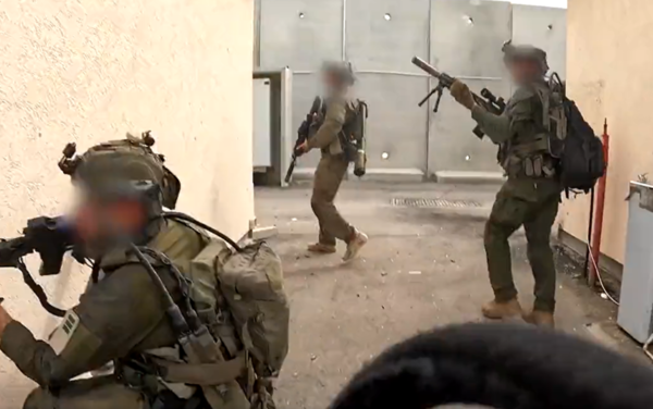 이스라엘군이 공개한 가자지구 내 교전 동영상의 한 장면. (사진출처=이스라엘군 엑스)