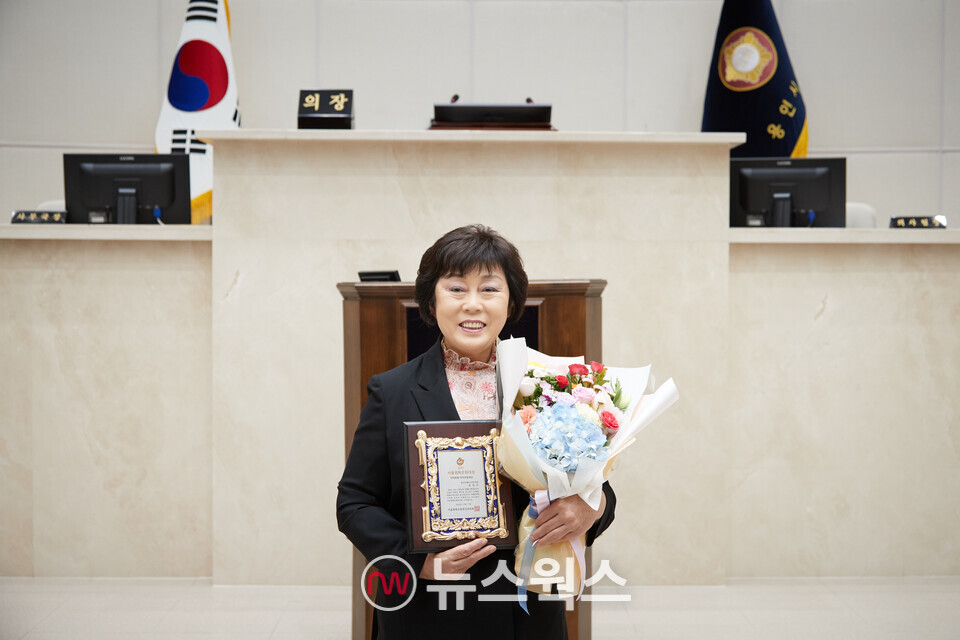 '2023 서울평화문화대상' 의정대상을 수상한 용인시의회 김상수 의원 (사진제공=용인시의회)