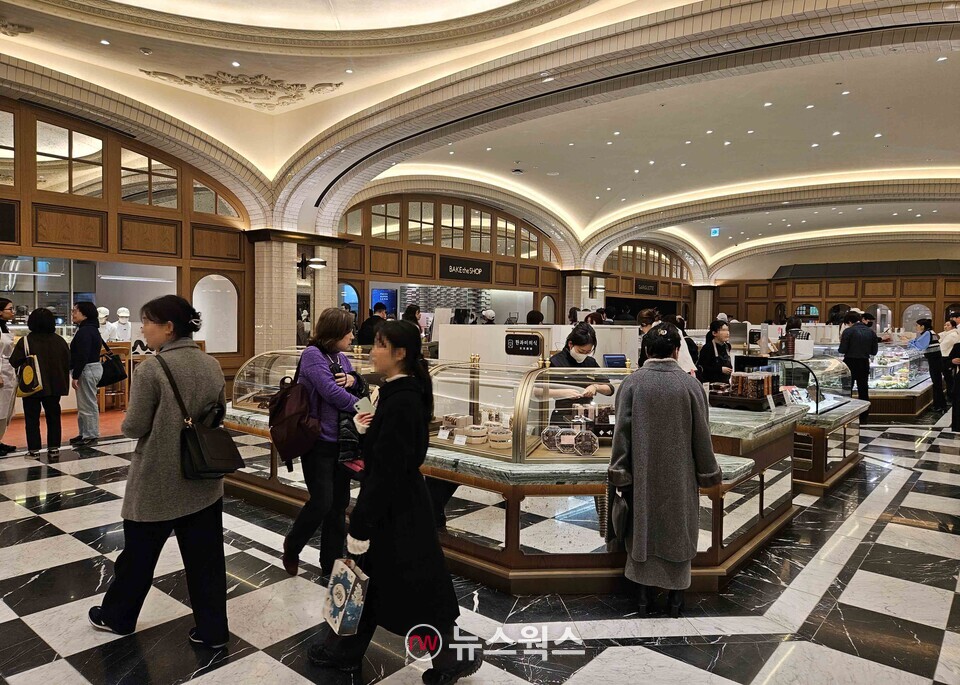신세계백화점 강남점이 국내 최대 디저트 전문관 '스위트 파크'를 오픈했다. (사진제공=신세계백화점)