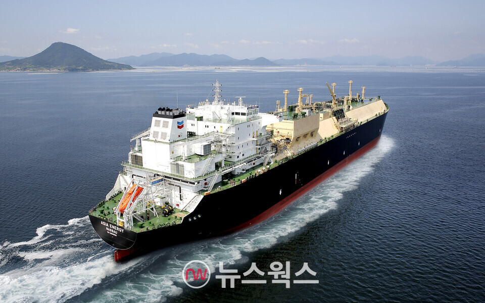 HD현대마린솔루션과 셰브론이 '저탄소 선박 개조 계약'을 16만㎥급 LNG운반선 아시아 에너지호. (사진제공=HD현대마린솔루션)
