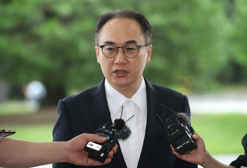 이원석 검찰총장이 지난 7월 22일 서울 서초구 대검찰청으로 출근하며 취재진 질문에 답하고 있다. (사진=뉴스1)
