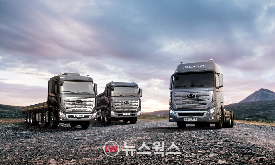 상반기 국내 중대형 트럭 전 세그먼트에서 판매 1위를 달성한 현대차 대형 트럭 ‘엑시언트 프로’. (사진제공=현대차)