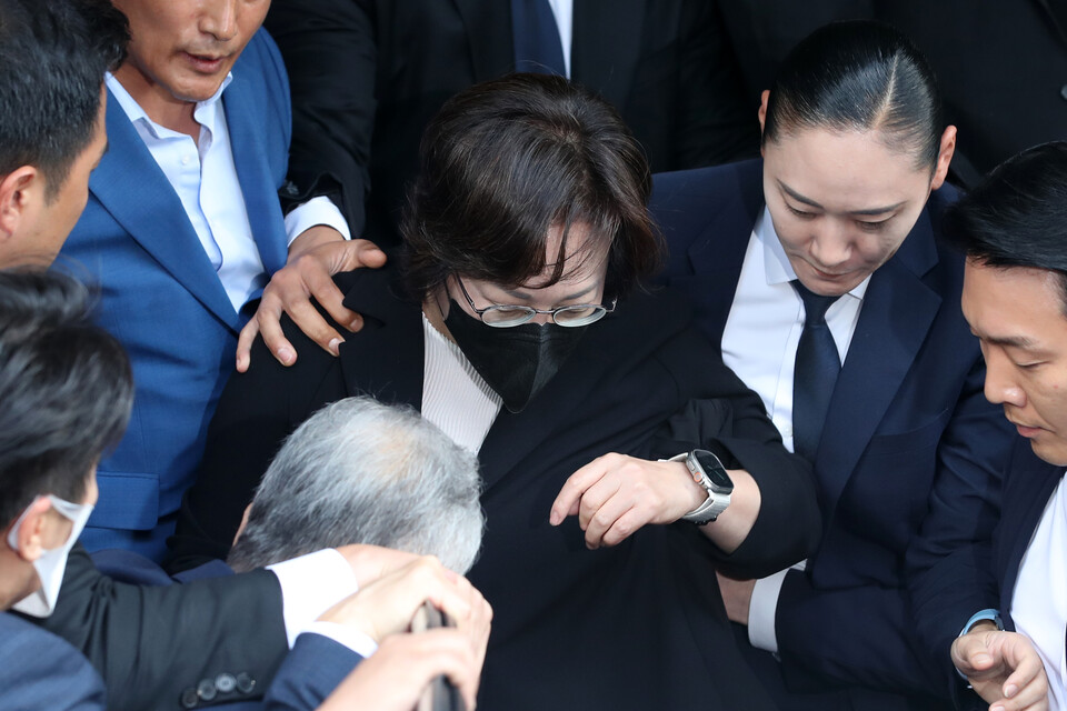 이태원 참사 부실 대응 혐의를 받는 박희영 용산구청장이 30일 오후 서울 마포구 서울 서부지방법원에서 열린 선고공판을 마치고 법원을 나서고 있다. (사진=뉴스1)