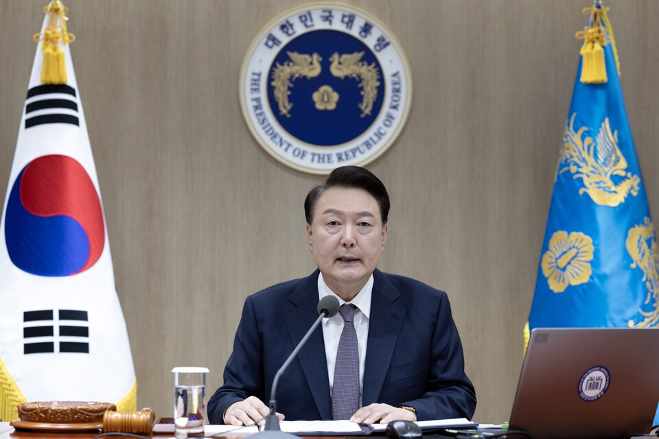 윤석열 대통령이 지난 15일 서울 용산 대통령실 청사에서 열린 제44회 국무회의에서 발언하고 있다. (사진제공=대통령실)