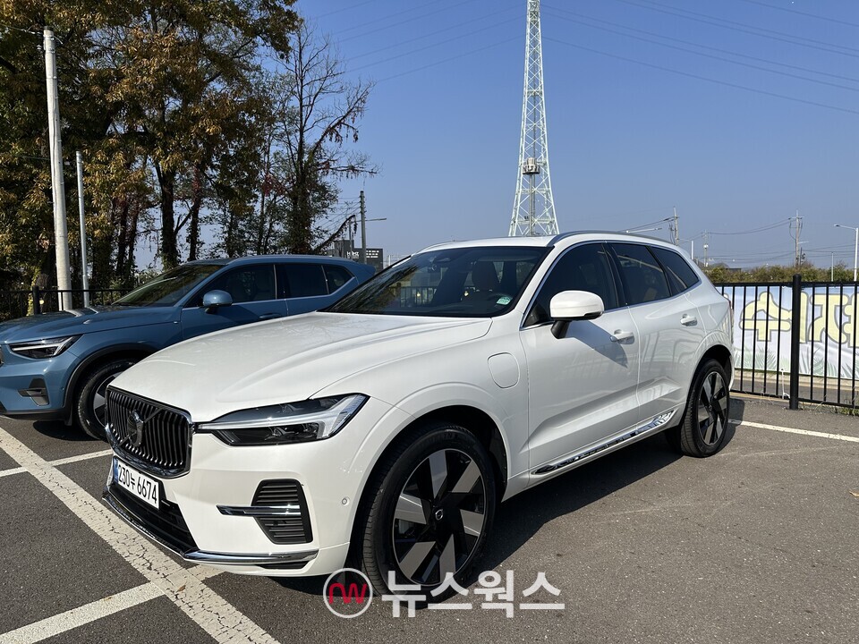 볼보 베스트셀링 모델인 'XC60' T8 PHEV. (사진=정현준 기자)
