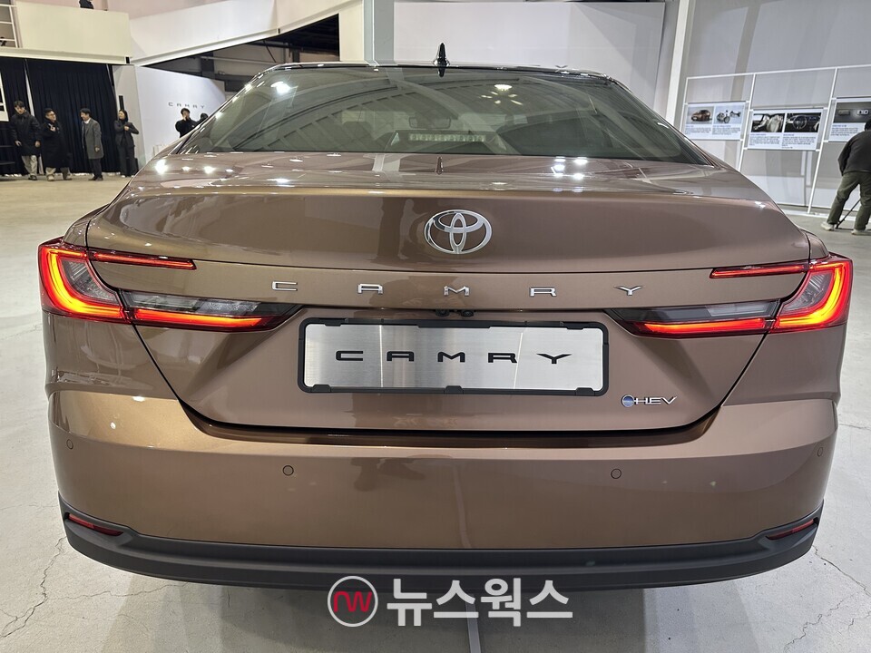 '2025형 9세대 캠리 HEV'의 뒷모습. (사진=정현준 기자)