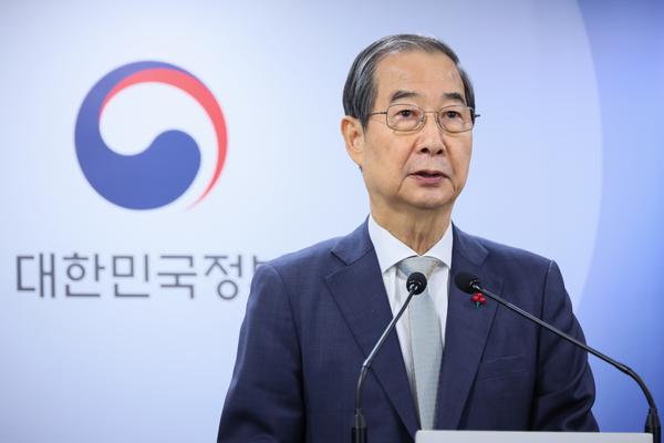 한덕수 대통령 권한대행 국무총리가 지난 14일 정부서울청사에서 대국민 담화문을 발표하고 있다. (사진제공=국무조정실)