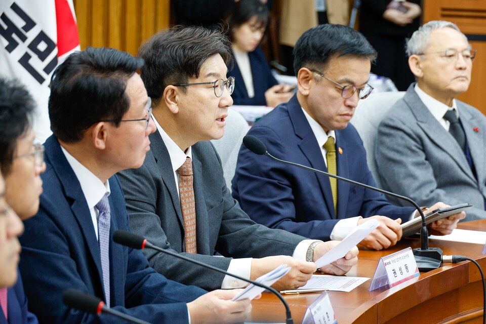 권성동 국민의힘 당대표 권한대행 겸 원내대표가 27일 오전 서울 여의도 국회에서 열린 내수경기활성화 민당정협의회에 참석해 모두 발언하고 있다. (사진=뉴스1)