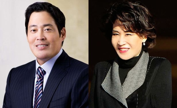 정용진 신세계그룹 회장(왼쪽)과 정유경 신세계 회장. (사진제공=신세계그룹)