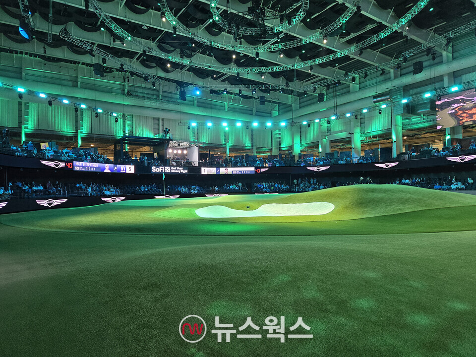 제네시스가 공식 후원하는 스크린 골프 리그 TGL' 경기장 전경. (사진제공=제네시스)