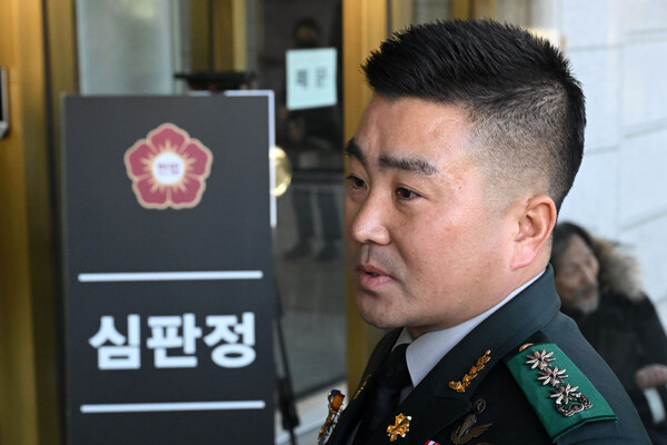 12·3 비상계엄 사태 당시 국회에 투입됐던 707특수임무단을 이끄는 김현태 단장이 6일 서울 종로구 헌법재판소에서 열린 탄핵 심판 6차 변론기일에 증인 출석하고 있다. (사진=뉴스1)