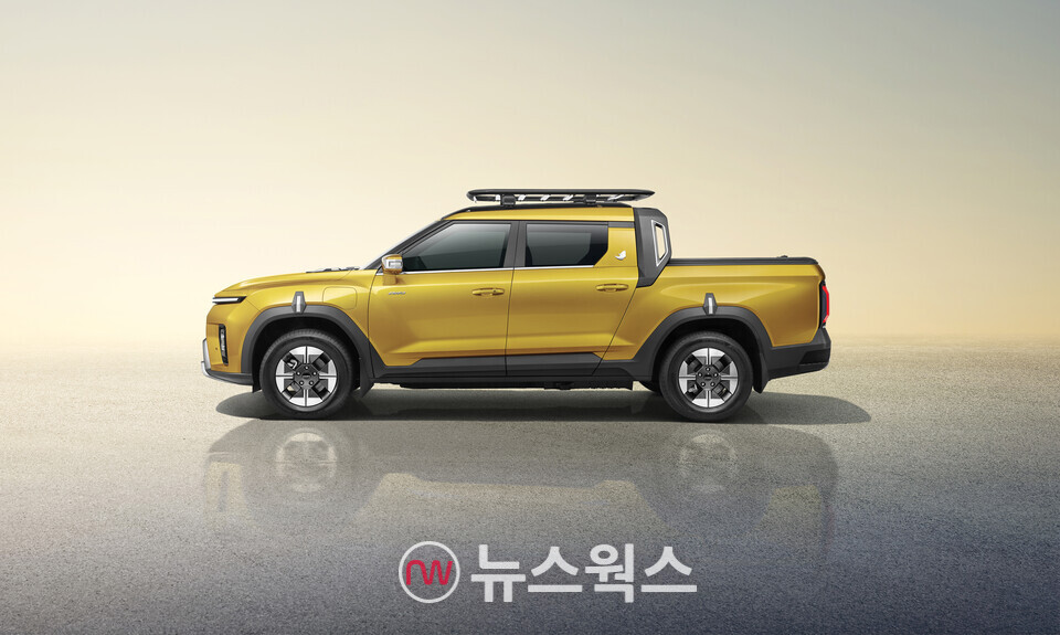 KGM의 전기 픽업트럭인 '무쏘EV' 측면부. (사진제공=KGM)
