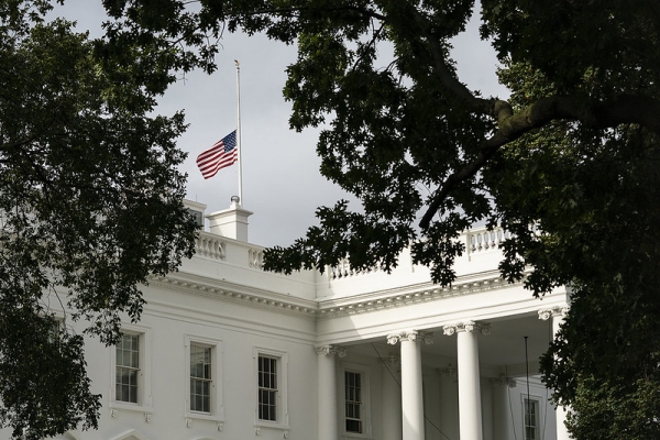 성조기가 게양된 백악관. (사진=flickr 갈무리)