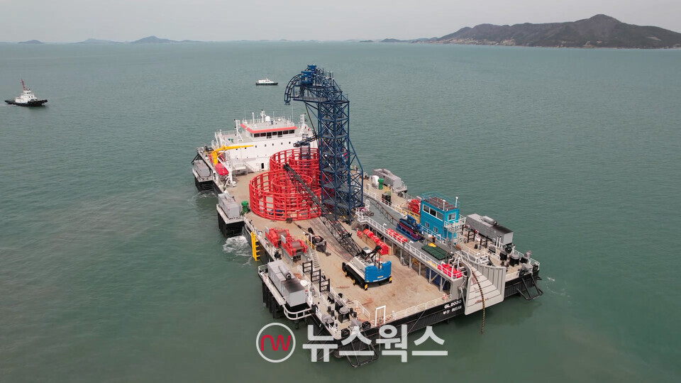 ​LS마린솔루션이 보유한 포설선 'GL2030'. (사진제공=LS마린솔루션)​