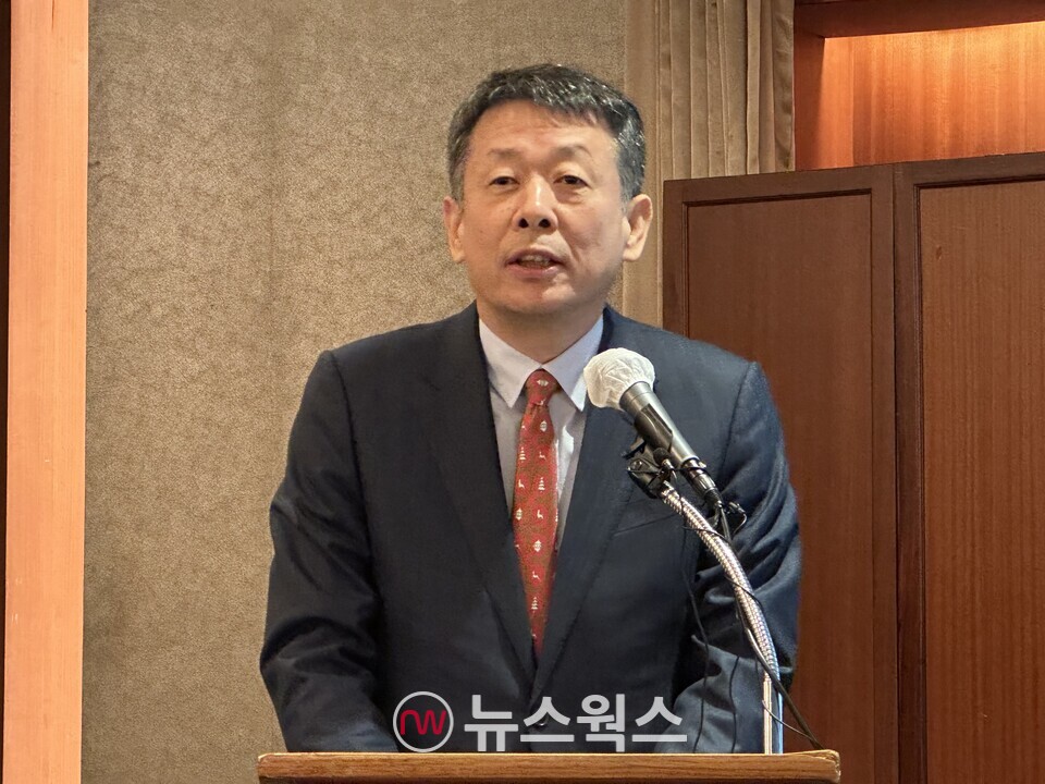 지난해 12월 서울 소공동 롯데호텔에서 열린 기자간담회에서 김광일 MBK파트너스 부회장이 '고려아연 지배구조 개선과 주주가치 회복 방안'을 발표하고 있다. (사진=정현준 기자)