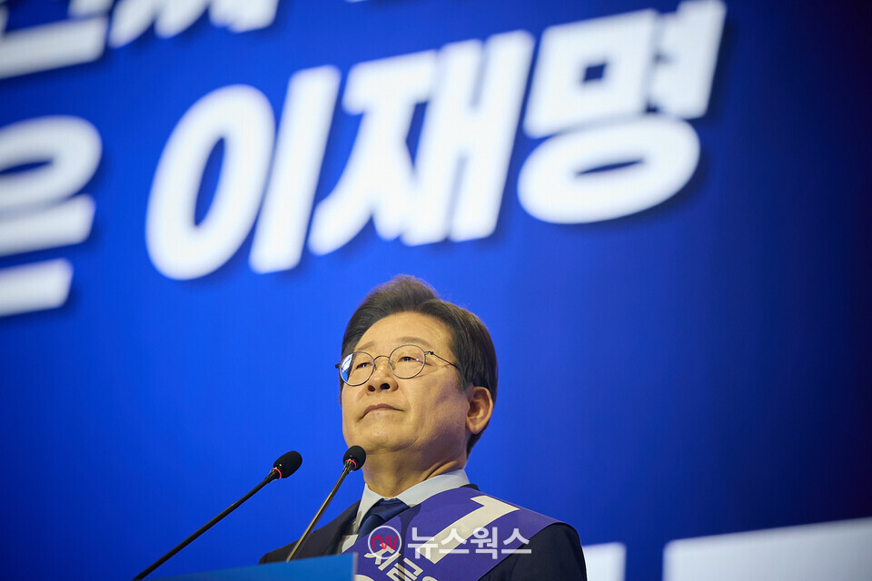 이재명 더불어민주당 대선 후보가 전날 경기 고양시 킨텍스에서 열린 수도권·강원·제주 합동연설회에 참석해 있다. (사진제공=이재명 캠프)