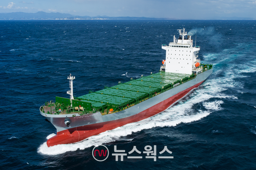 HD현대미포가 지난 2022년 인도한 1600TEU급 컨테이너선 시운전. (사진=HD한국조선해양)
