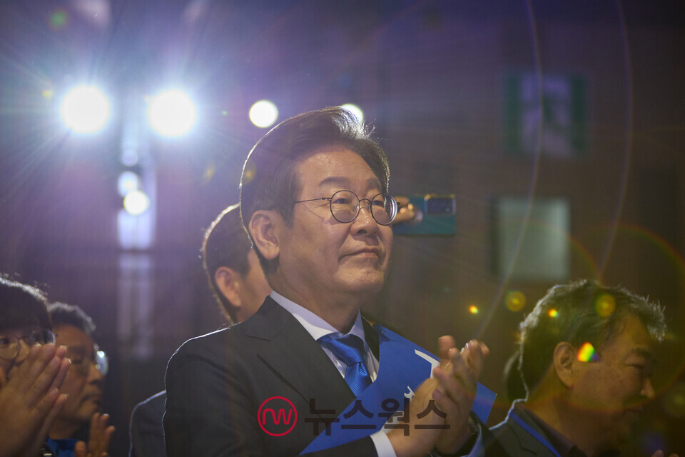 이재명 더불어민주당 대선 경선 후보가 지난 20일 오후 경남 울산전시컨벤션센터에서 열린 영남권 합동연설회에 참석하고 있다. (사진제공=이재명 캠프)