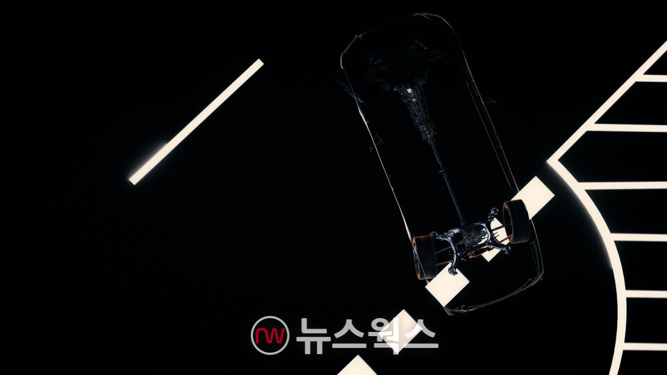 '테크놀로지 바이 제네시스'에서 후륜 조향 시스템이 소개되고 있다. (사진제공=제네시스)