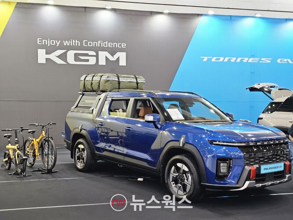 'EV트렌드코리아 2025' 전시장에 전시된 KGM '무쏘 EV'. (사진제공=KGM)