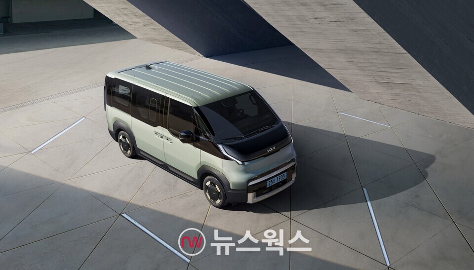 기아 '더 기아 PV5 패신저'. (사진제공=기아)