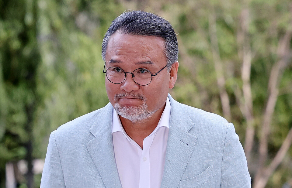 이일준 삼부토건 회장이 10일 오전 서울 종로구 윤석열 전 대통령의 부인 김건희 여사 관련 의혹을 수사하는 민중기 특별검사팀 사무실에 조사를 받기 위해 출석하고 있다. (사진=뉴스1)