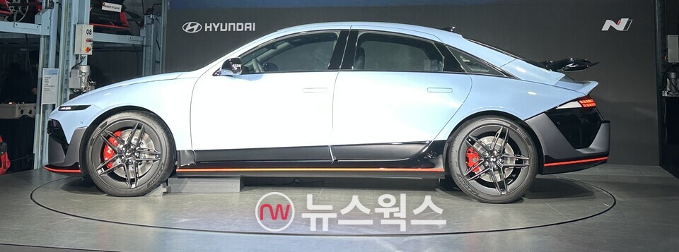 현대차 '아이오닉 6 N'의 옆모습. (사진=정현준 기자)