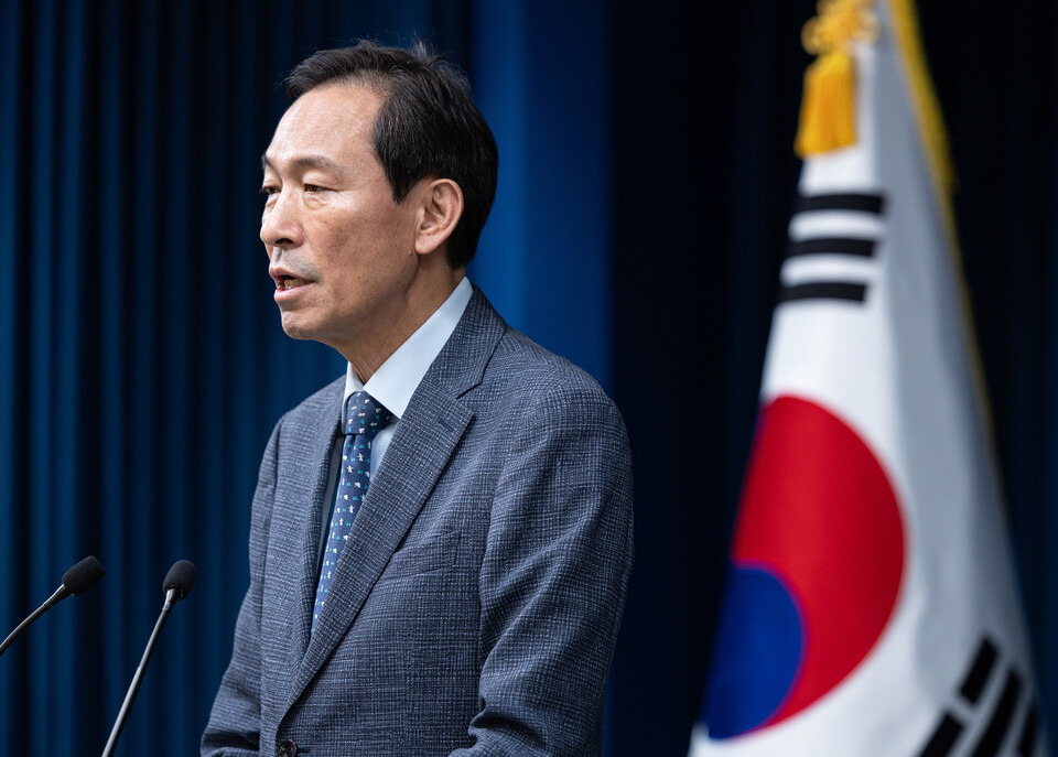 우상호 정무수석이 지난 17일 서울 용산구 대통령실 청사에서 현안 브리핑을 하고 있다. (사진=뉴스1)