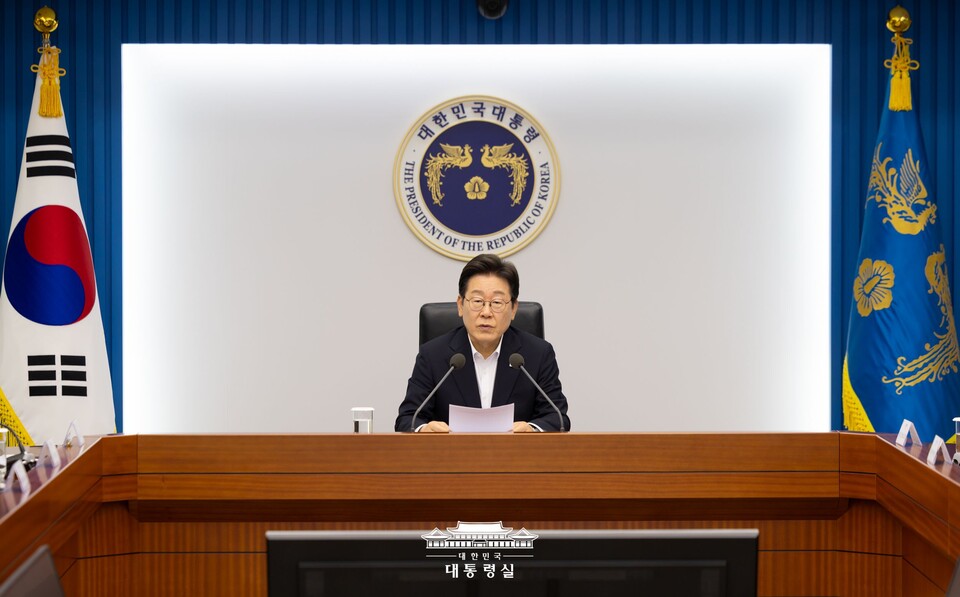 이재명 대통령이 17일 서울 용산 대통령실 청사에서 열린 4차 수석·보좌관 회의에서 발언하고 있다. (출처=대통령실 홈페이지)